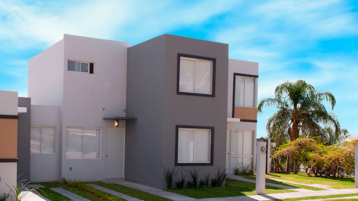 Casa Roble.